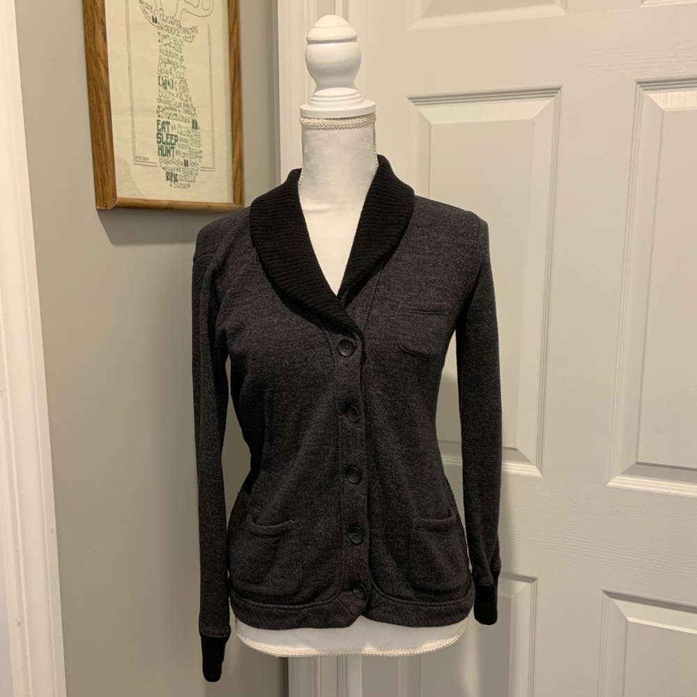 GAP preppy cardigan sweater